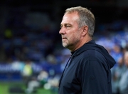 海星TV-关于莱万多夫斯基遭遇十五连败，曼联教练面临压力！的信息