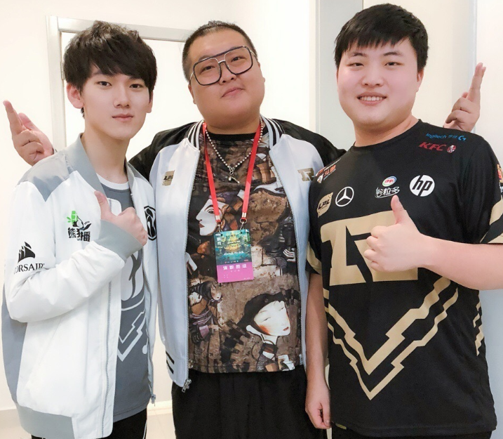  川蜀雪豹队鏖战北城暴熊队，举重邀请赛小胜，替补奇兵立功。重拾自信的夜晚