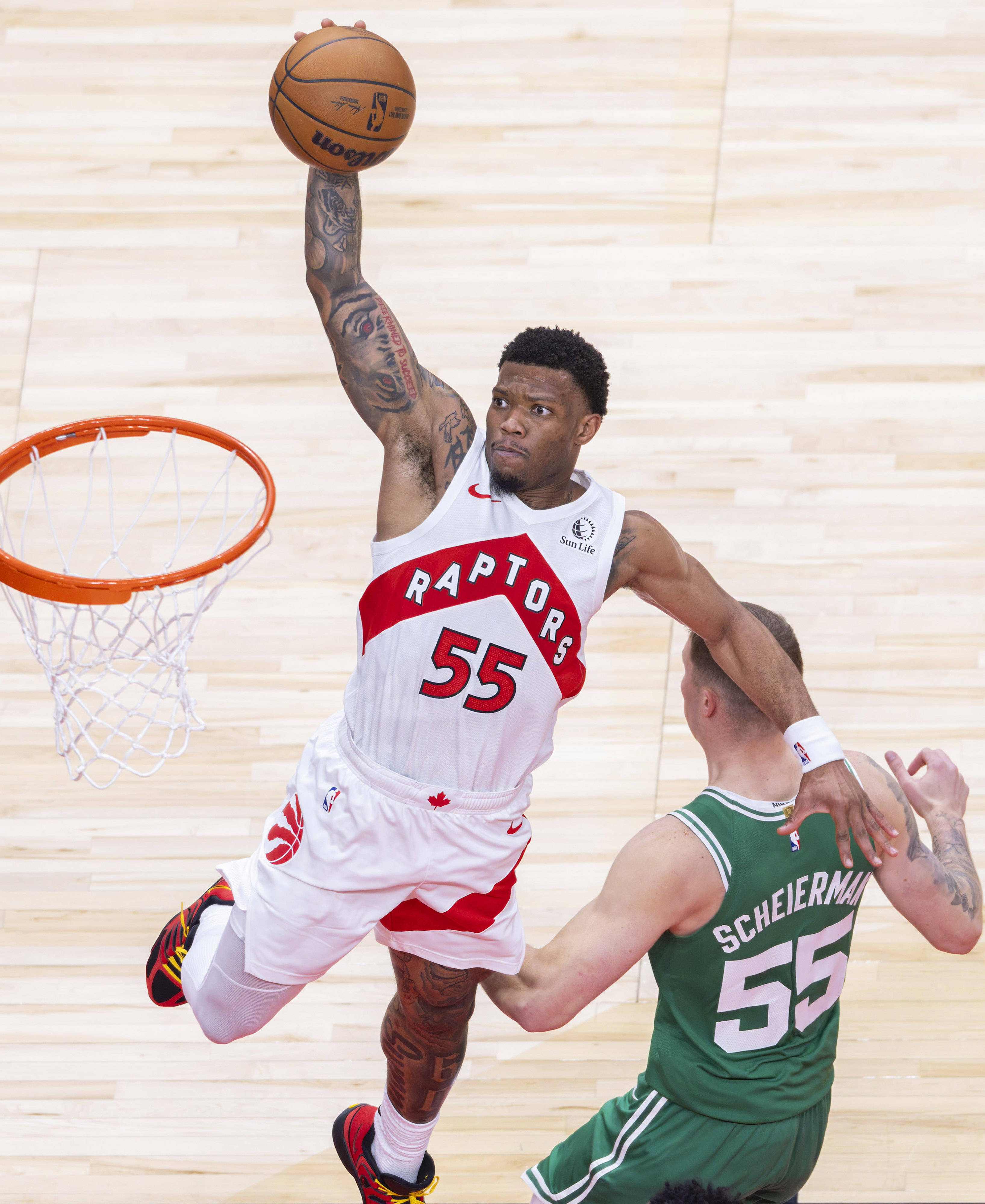 包含波士顿凯尔特人今晨门线救险，志在国王杯名次提升，球迷炸锅，身体对抗强度拉满的词条