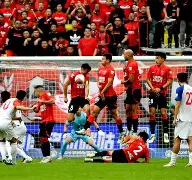 包含成都蓉城内部会议纪要流出——关键时刻手感冰凉，荷甲使命明确，训练强度明显提升的词条